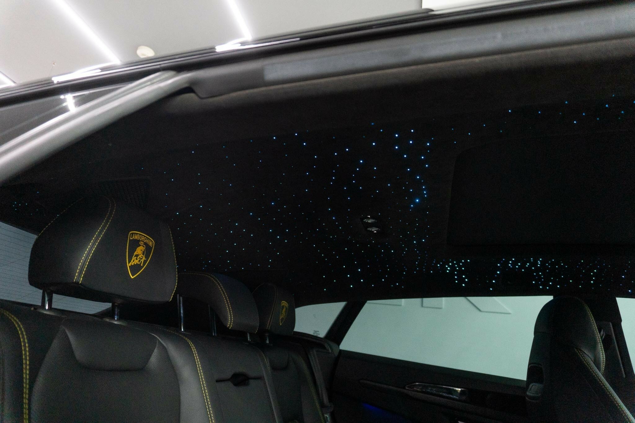 2021 LAMBORGHINI URUS 636 MY22 8 SP AUTOMATIC 4D WAGON
