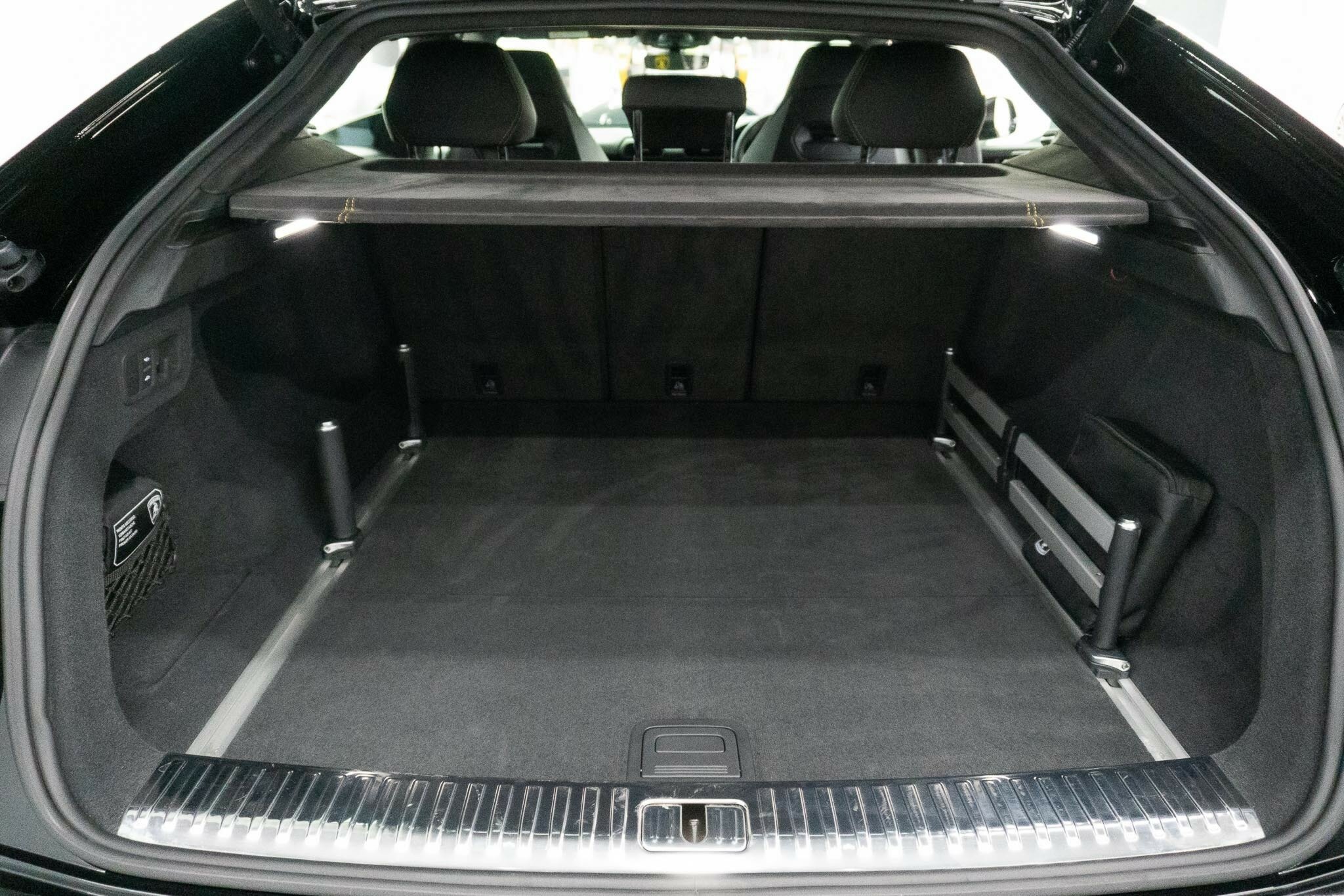 2021 LAMBORGHINI URUS 636 MY22 8 SP AUTOMATIC 4D WAGON