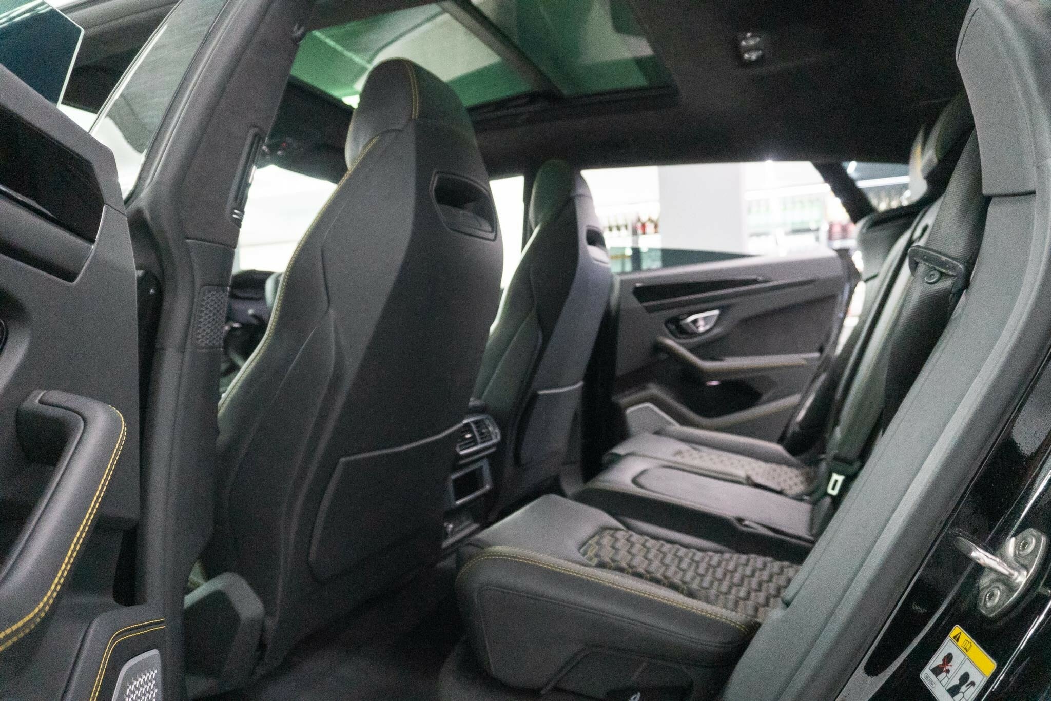 2021 LAMBORGHINI URUS 636 MY22 8 SP AUTOMATIC 4D WAGON
