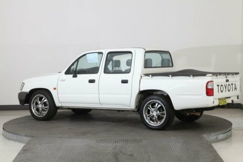 2003 TOYOTA HILUX RZN149R