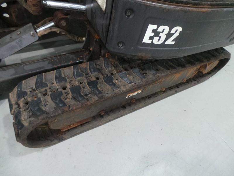 2011 BOBCAT E32M EXCAVATOR