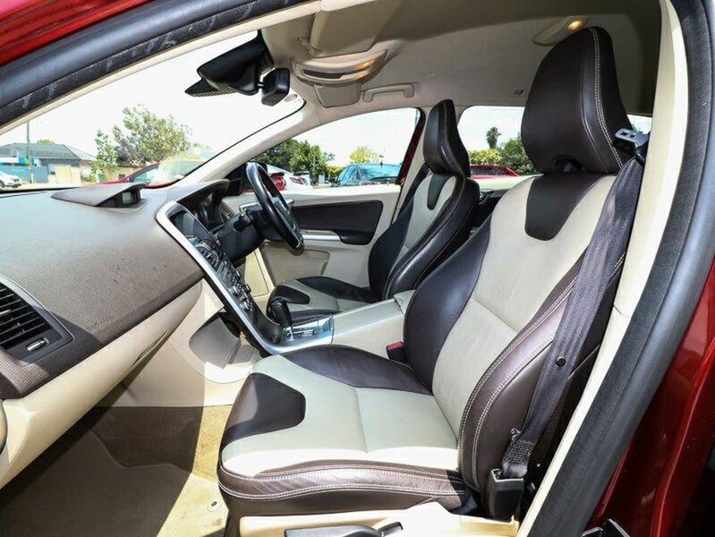 2010 VOLVO XC60 (No Series)