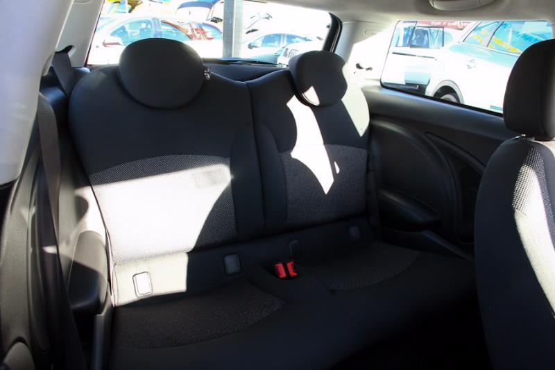 2007 MINI Hatch R56