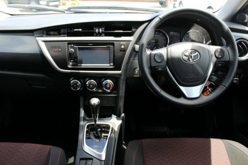 2014 TOYOTA COROLLA LEVIN SX ZRE182R