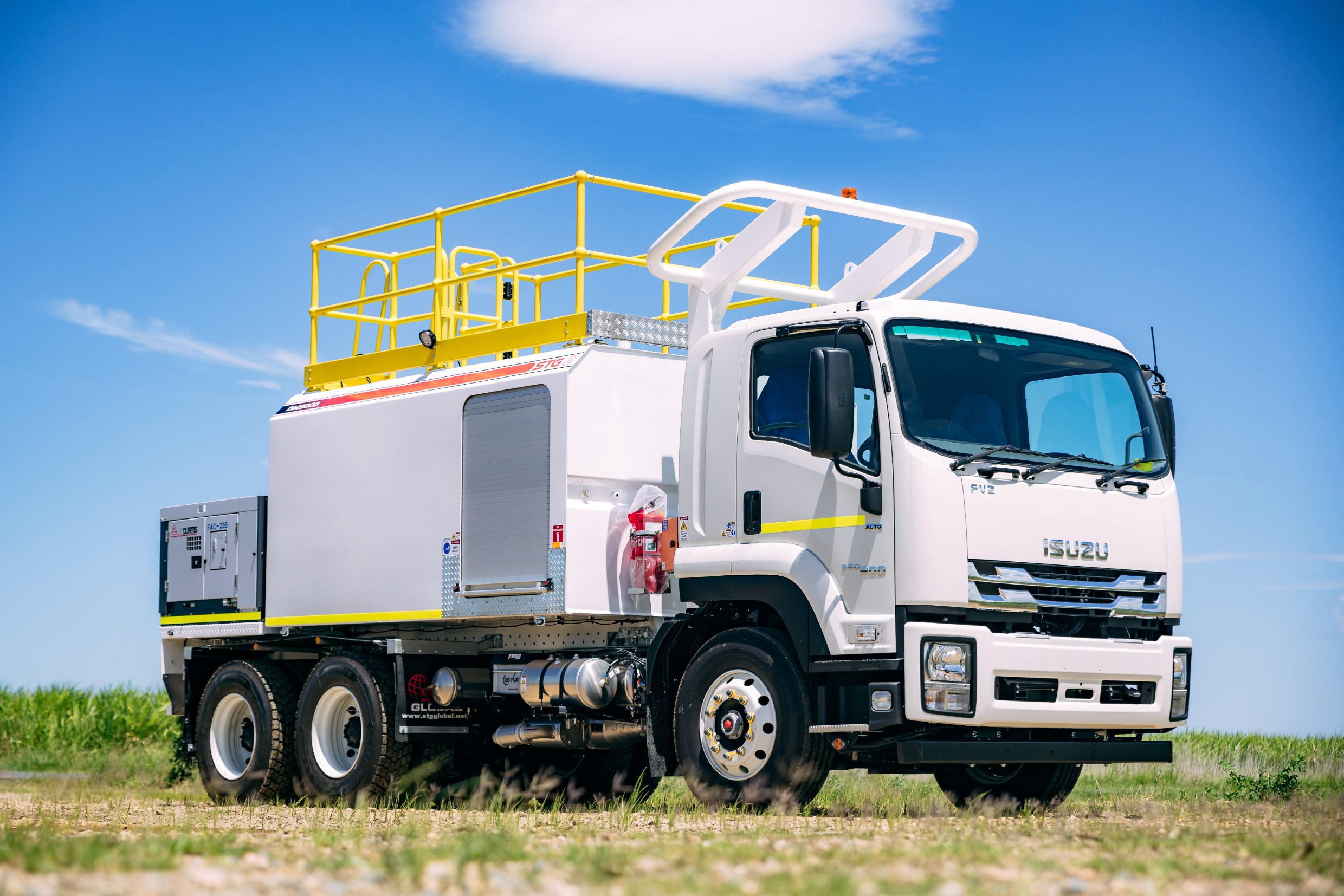 2024 ISUZU FVZ 260-300 TRUCK FVZ 260-300 AUTOMATIC SERVICE BODY