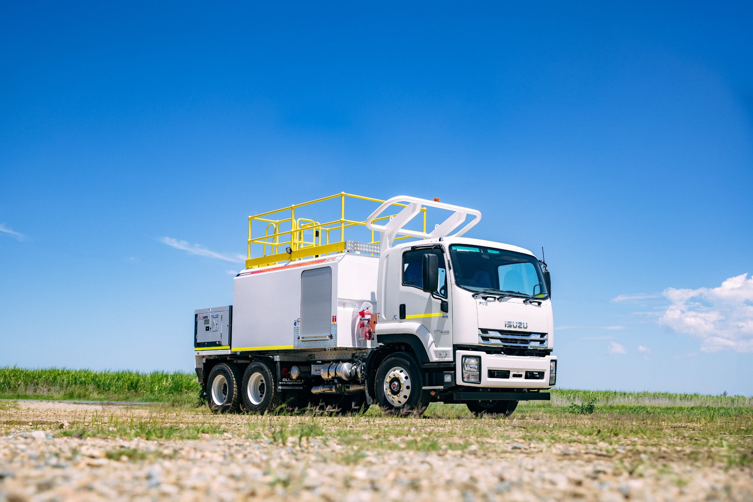 2024 ISUZU FVZ 260-300 TRUCK FVZ 260-300 AUTOMATIC SERVICE BODY