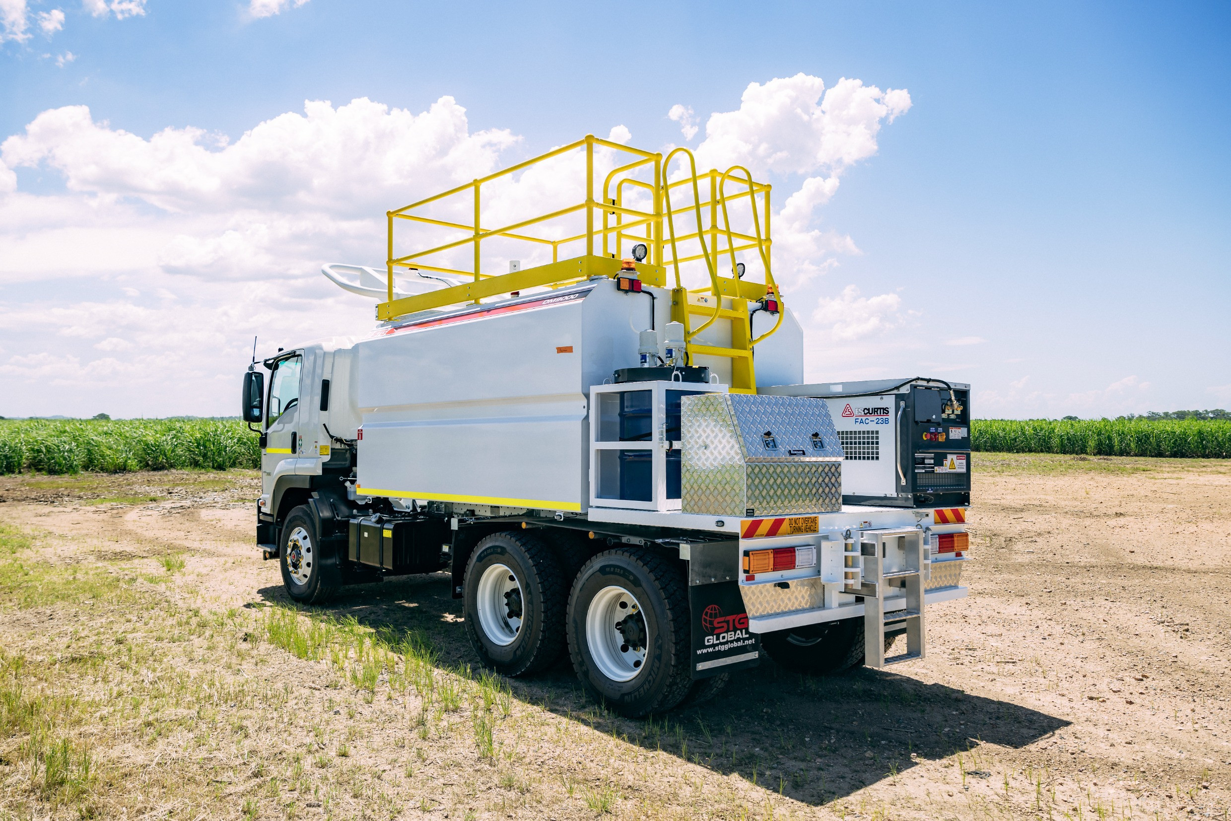 2024 ISUZU FVZ 260-300 TRUCK FVZ 260-300 AUTOMATIC SERVICE BODY