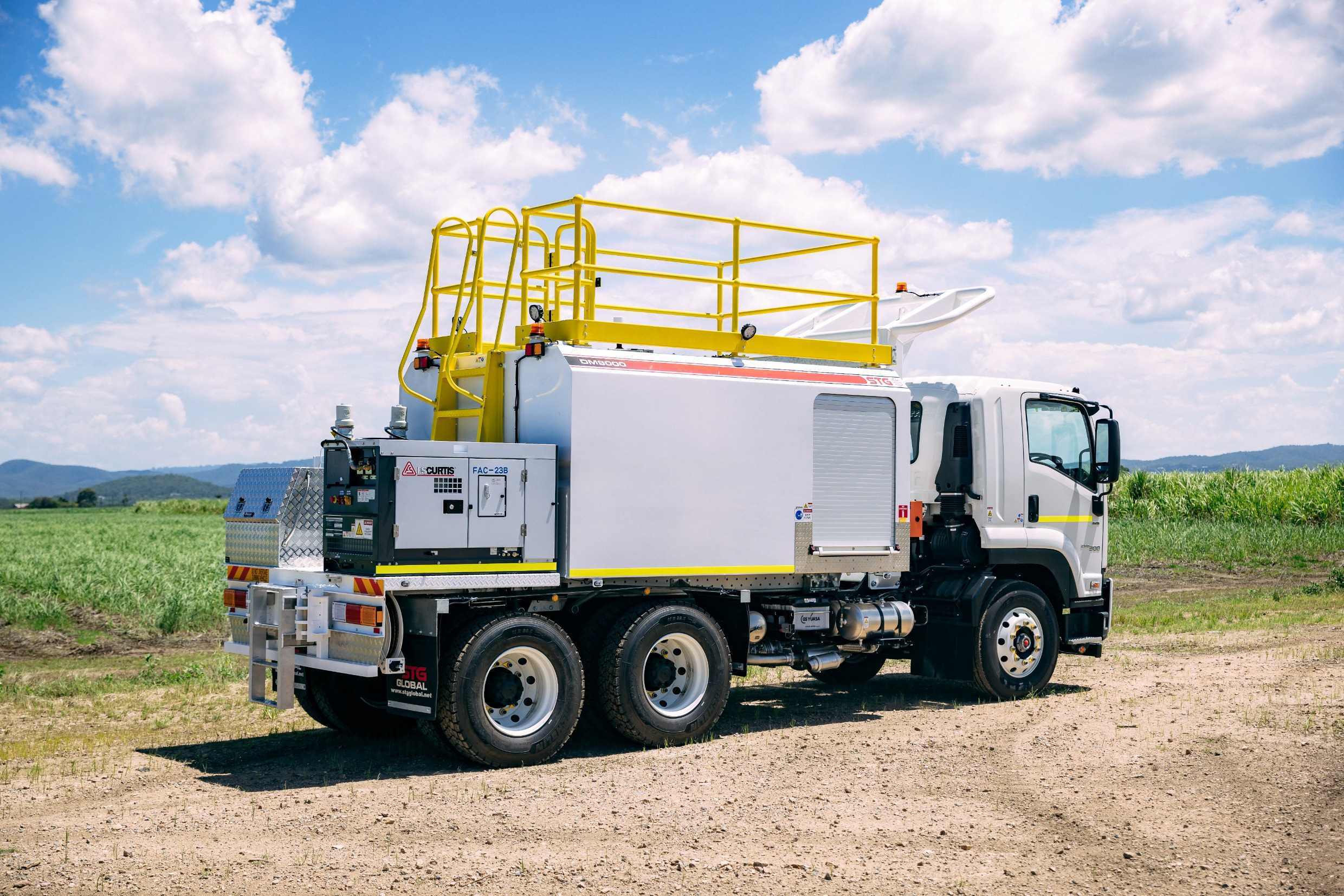 2024 ISUZU FVZ 260-300 TRUCK FVZ 260-300 AUTOMATIC SERVICE BODY