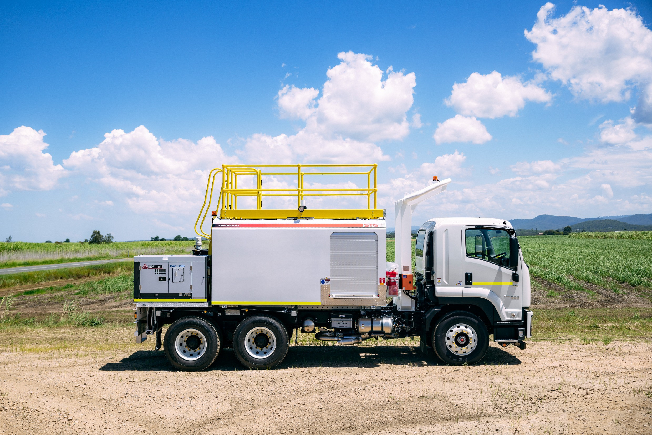 2024 ISUZU FVZ 260-300 TRUCK FVZ 260-300 AUTOMATIC SERVICE BODY