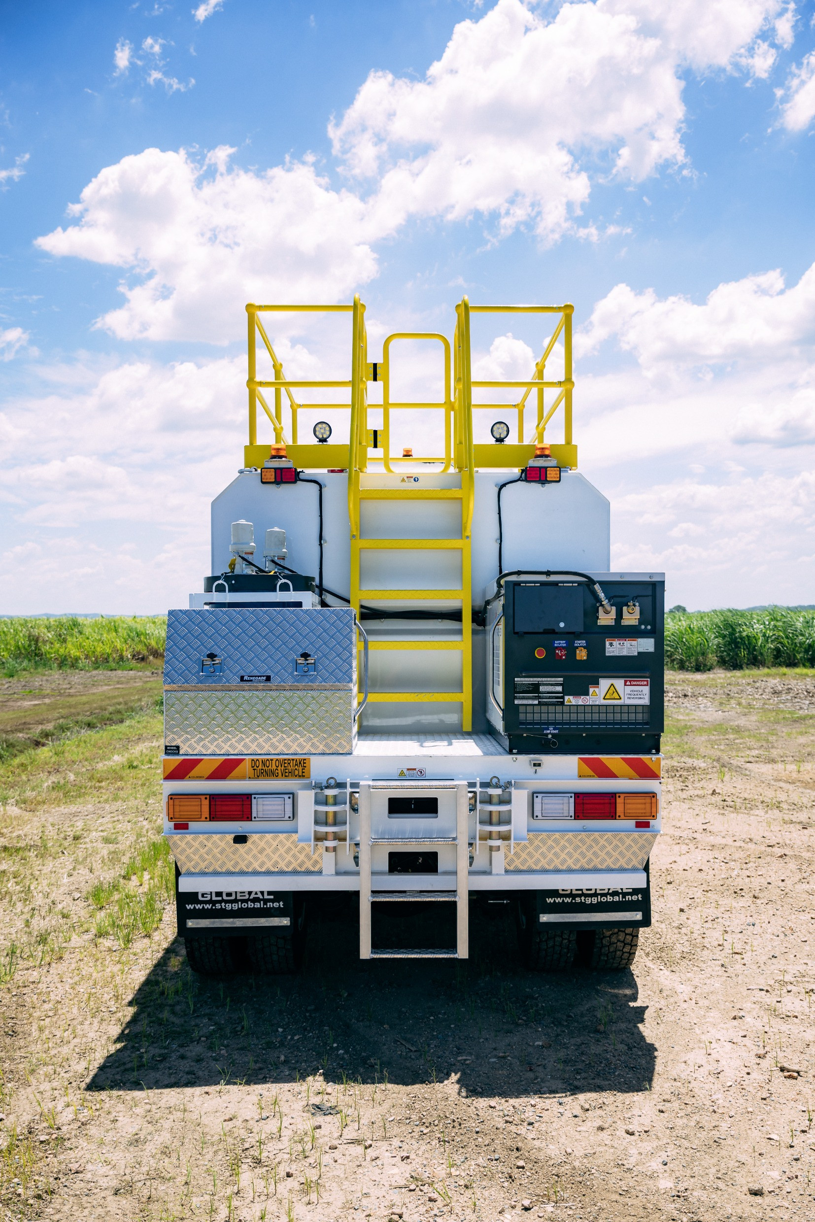 2024 ISUZU FVZ 260-300 TRUCK FVZ 260-300 AUTOMATIC SERVICE BODY