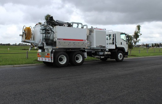 2024 ISUZU FVZ 260-300 4,500LT NDD AUTOMATIC VACUUM TANKER