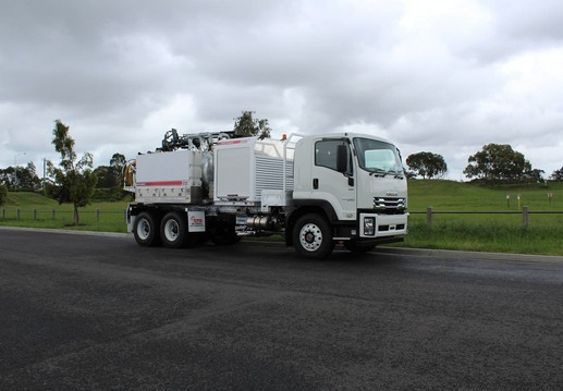 2024 ISUZU FVZ 260-300 4,500LT NDD AUTOMATIC VACUUM TANKER