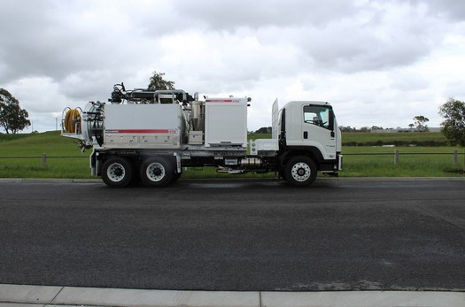 2024 ISUZU FVZ 260-300 4,500LT NDD AUTOMATIC VACUUM TANKER