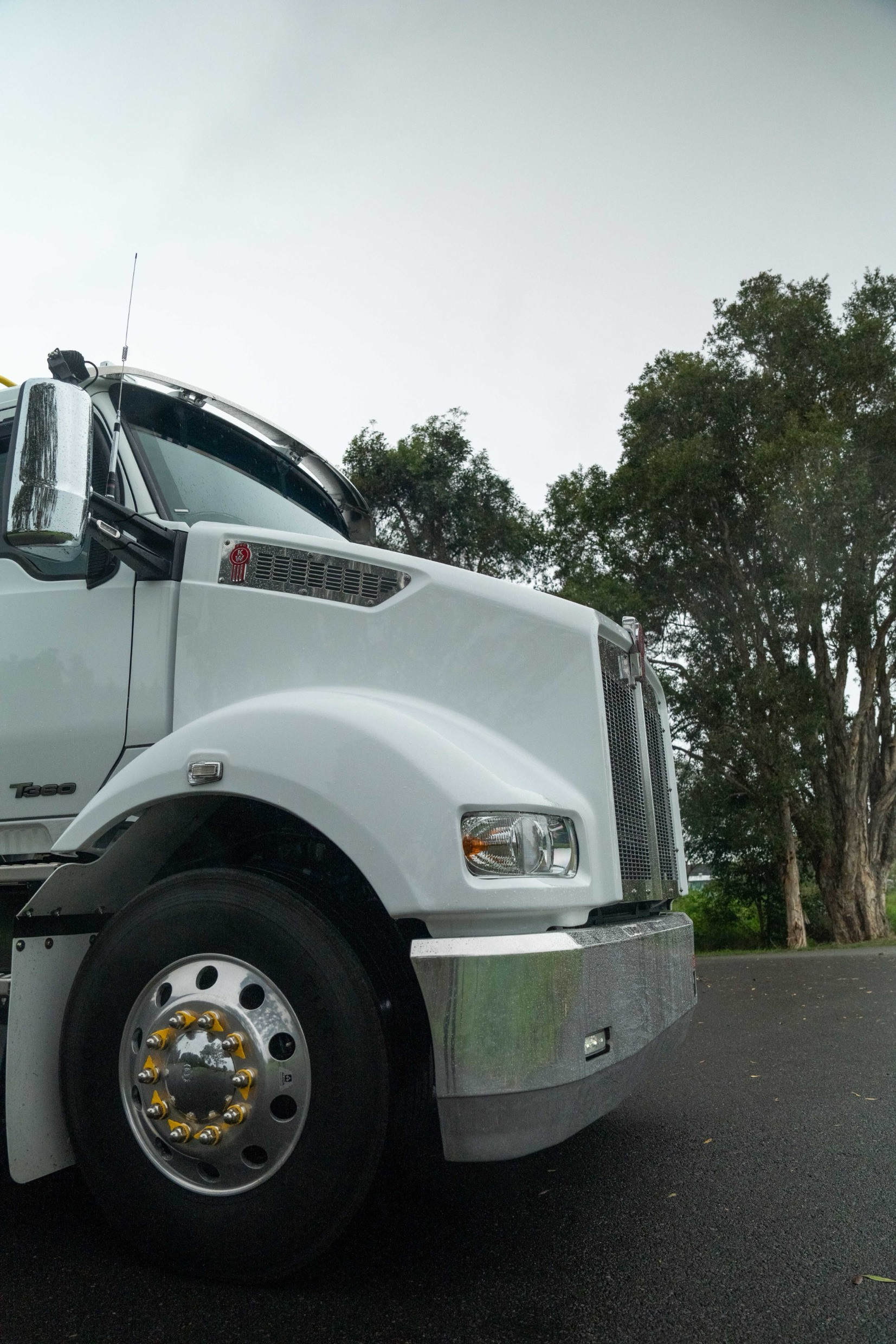2024 KENWORTH T360 AUTOMATIC SERVICE BODY