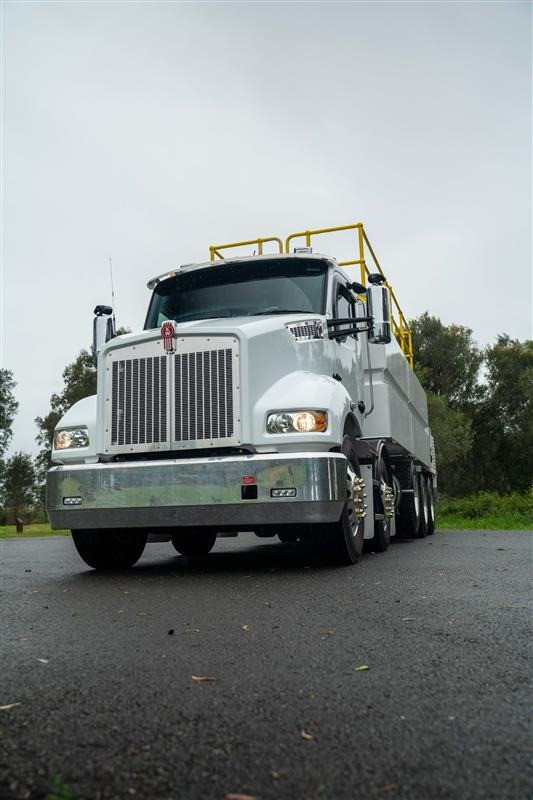2024 KENWORTH T360 AUTOMATIC SERVICE BODY