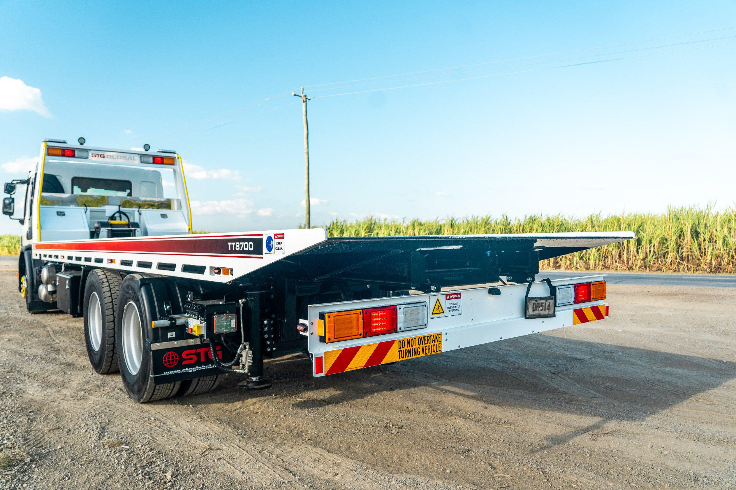 2024 VOLVO FE 300/340 TT8700 8.7M AUTOMATIC TILT TRAY