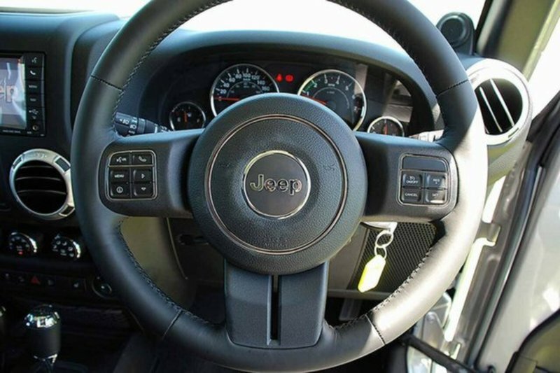 2014 JEEP WRANGLER OVERLAND JK MY13