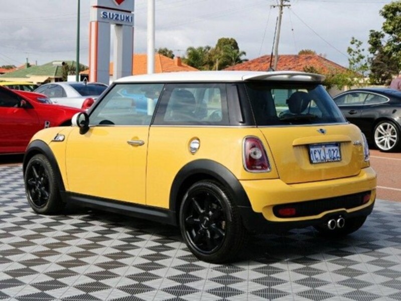2007 MINI HATCH COOPER S R56