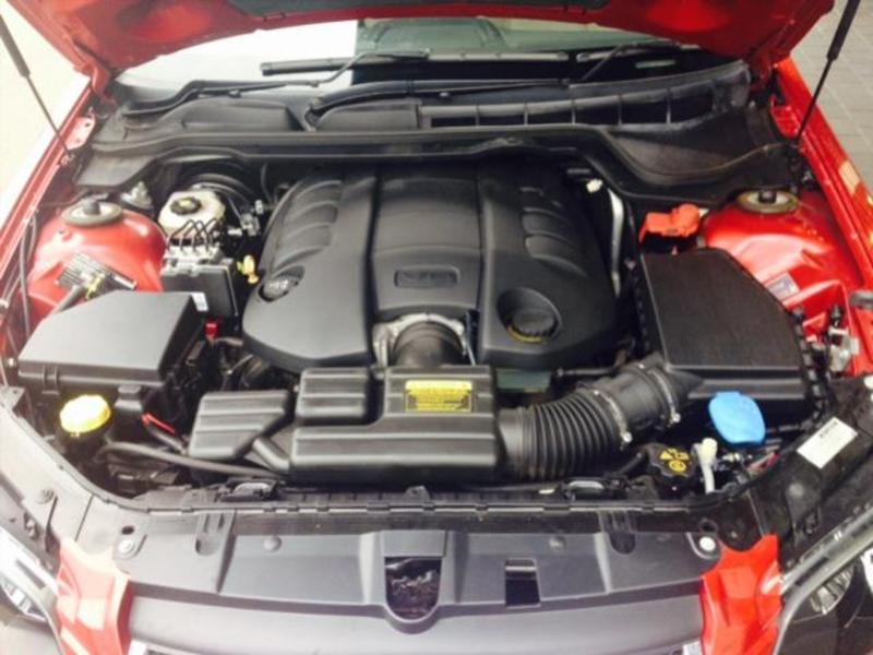 2010 HOLDEN CALAIS V REDLINE EDITION VE II