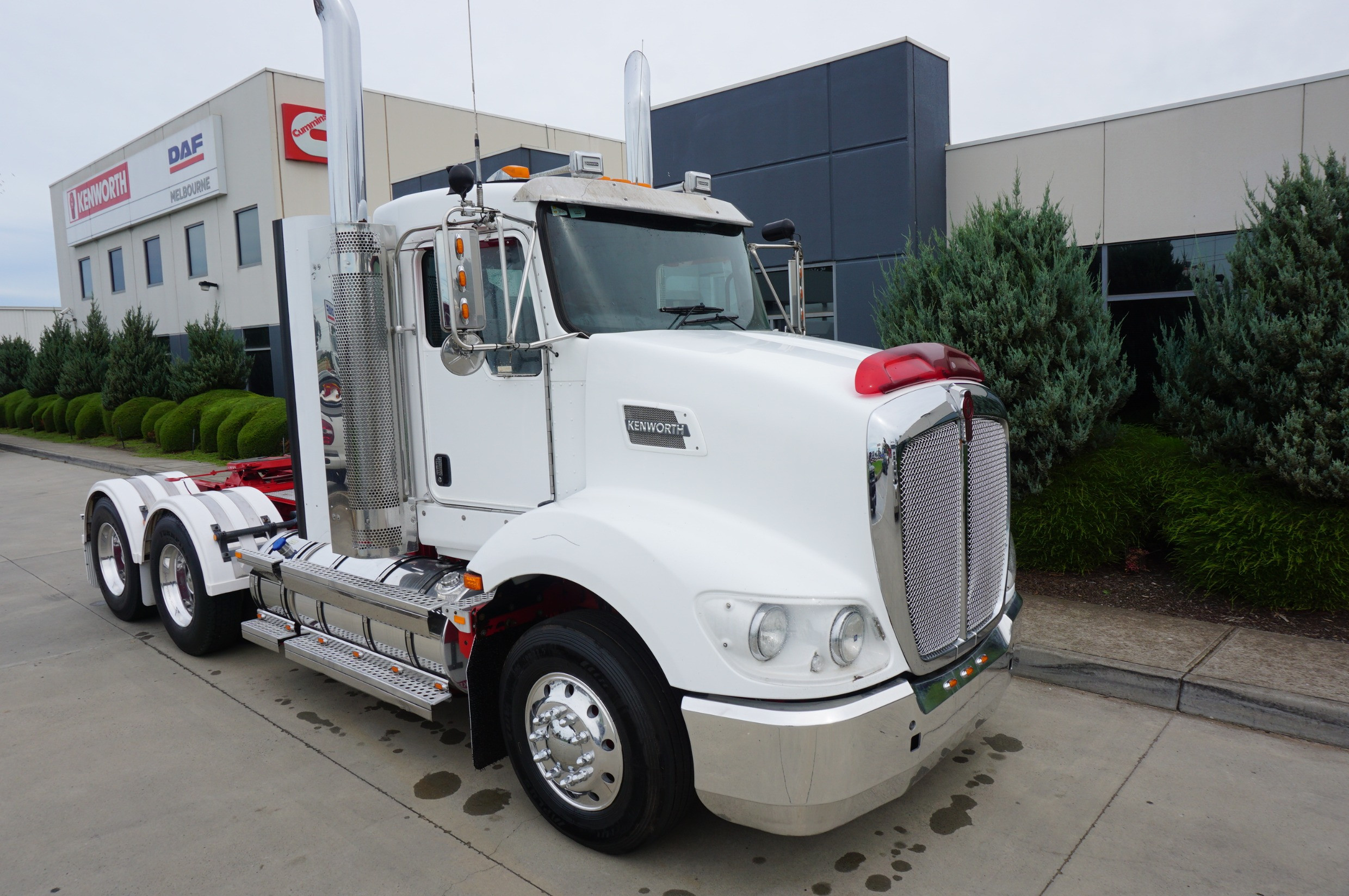 2016 KENWORTH T409 AUTOMATIC PRIMEMOVER