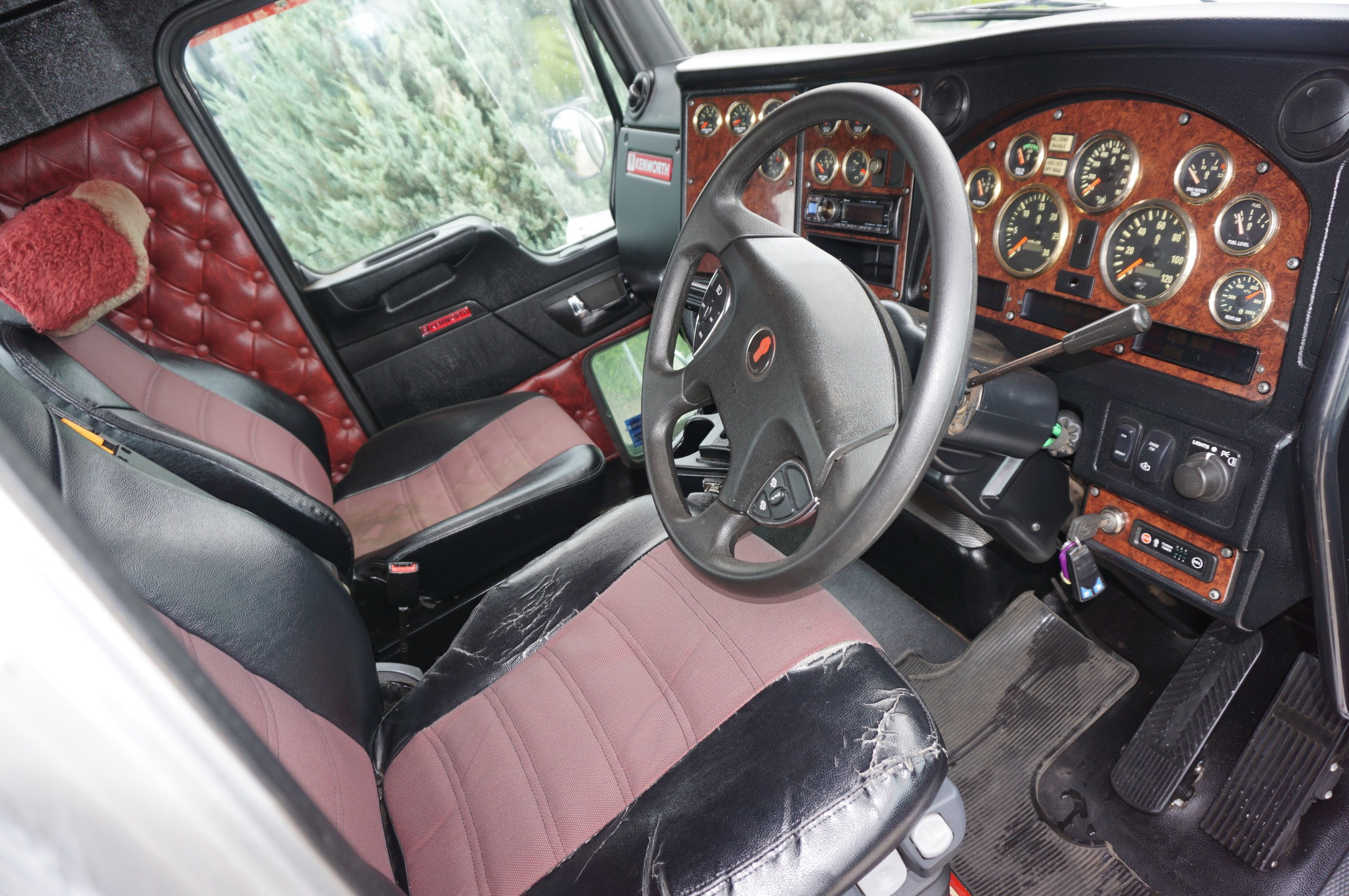 2016 KENWORTH T409 AUTOMATIC PRIMEMOVER