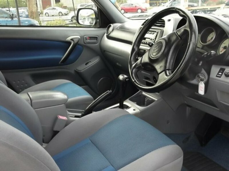 2001 TOYOTA RAV4 CRUISER (4x4) ACA20R