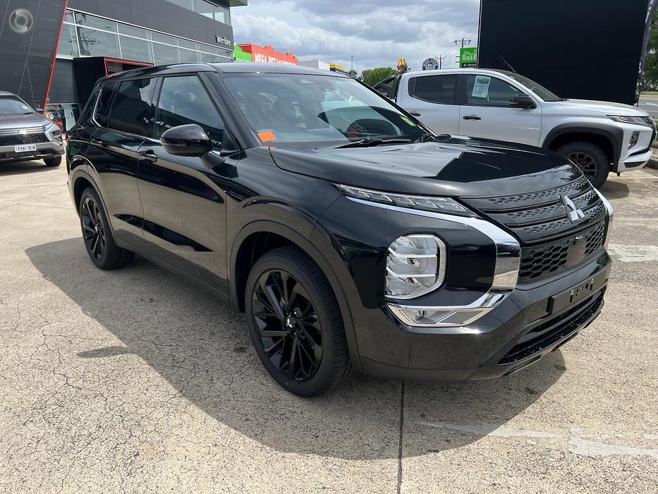 2024 MITSUBISHI OUTLANDER ZM MY24 BLACK EDITION 7 SEAT (2WD) CVT AUTO 8 SPEED 4D WAGON