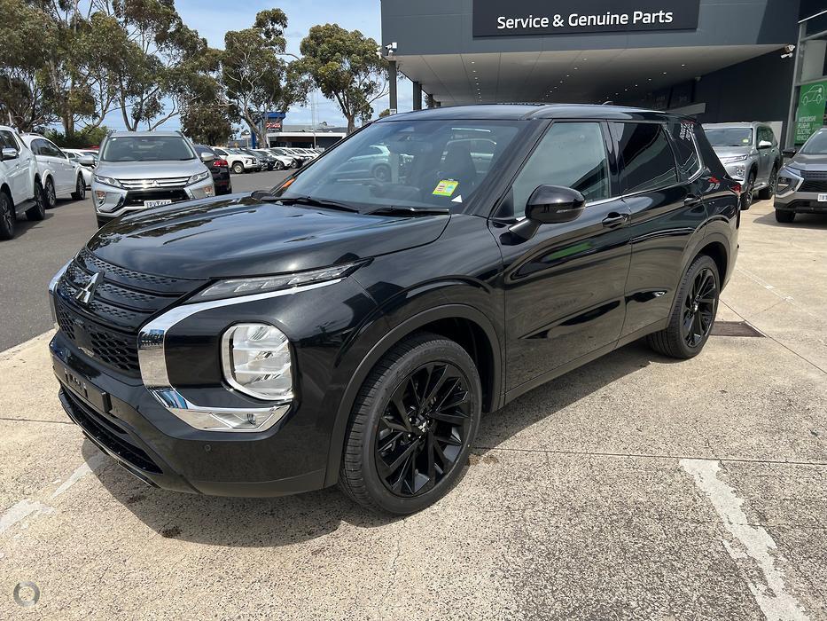2024 MITSUBISHI OUTLANDER ZM MY24 BLACK EDITION 7 SEAT (2WD) CVT AUTO 8 SPEED 4D WAGON