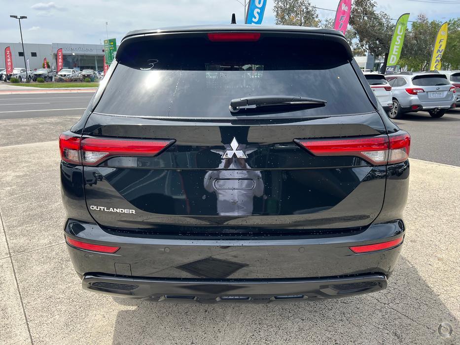 2024 MITSUBISHI OUTLANDER ZM MY24 BLACK EDITION 7 SEAT (2WD) CVT AUTO 8 SPEED 4D WAGON