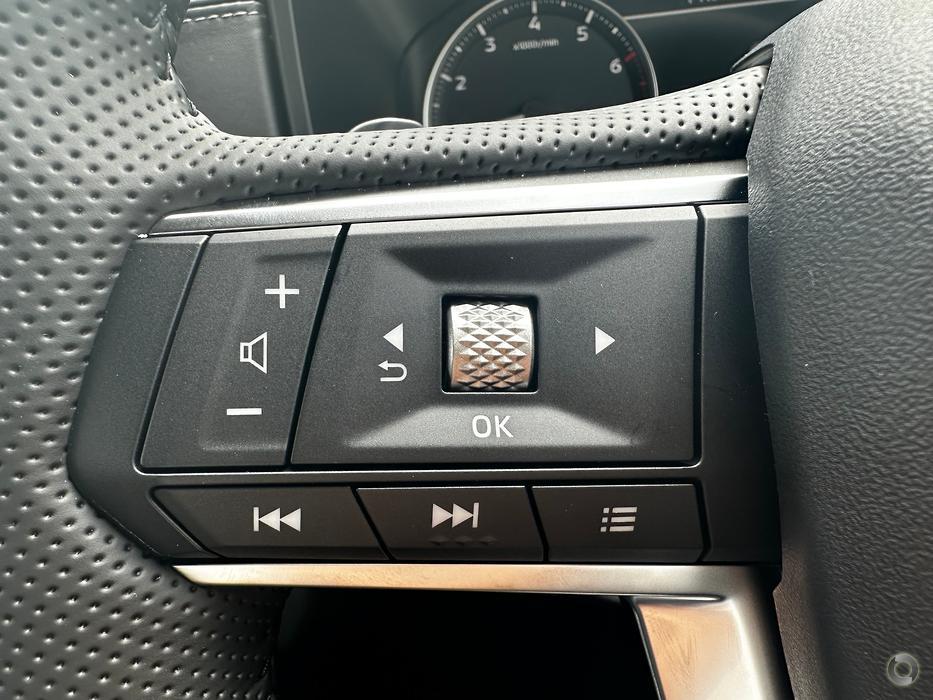 2024 MITSUBISHI OUTLANDER ZM MY24 BLACK EDITION 7 SEAT (2WD) CVT AUTO 8 SPEED 4D WAGON