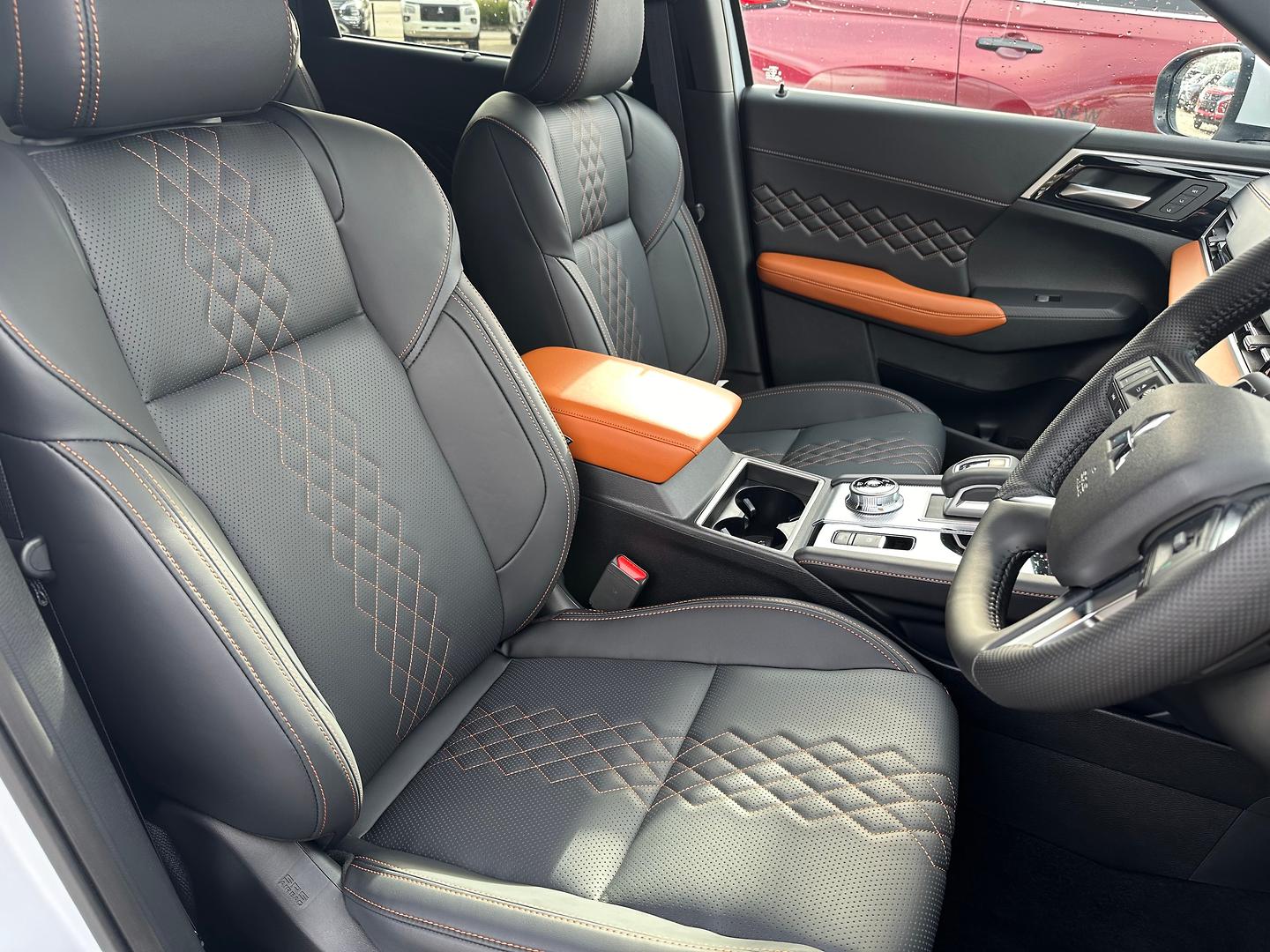 2024 MITSUBISHI OUTLANDER ZM MY24 EXCEED TOURER 7 SEAT (AWD) CVT AUTO 8 SPEED 4D WAGON