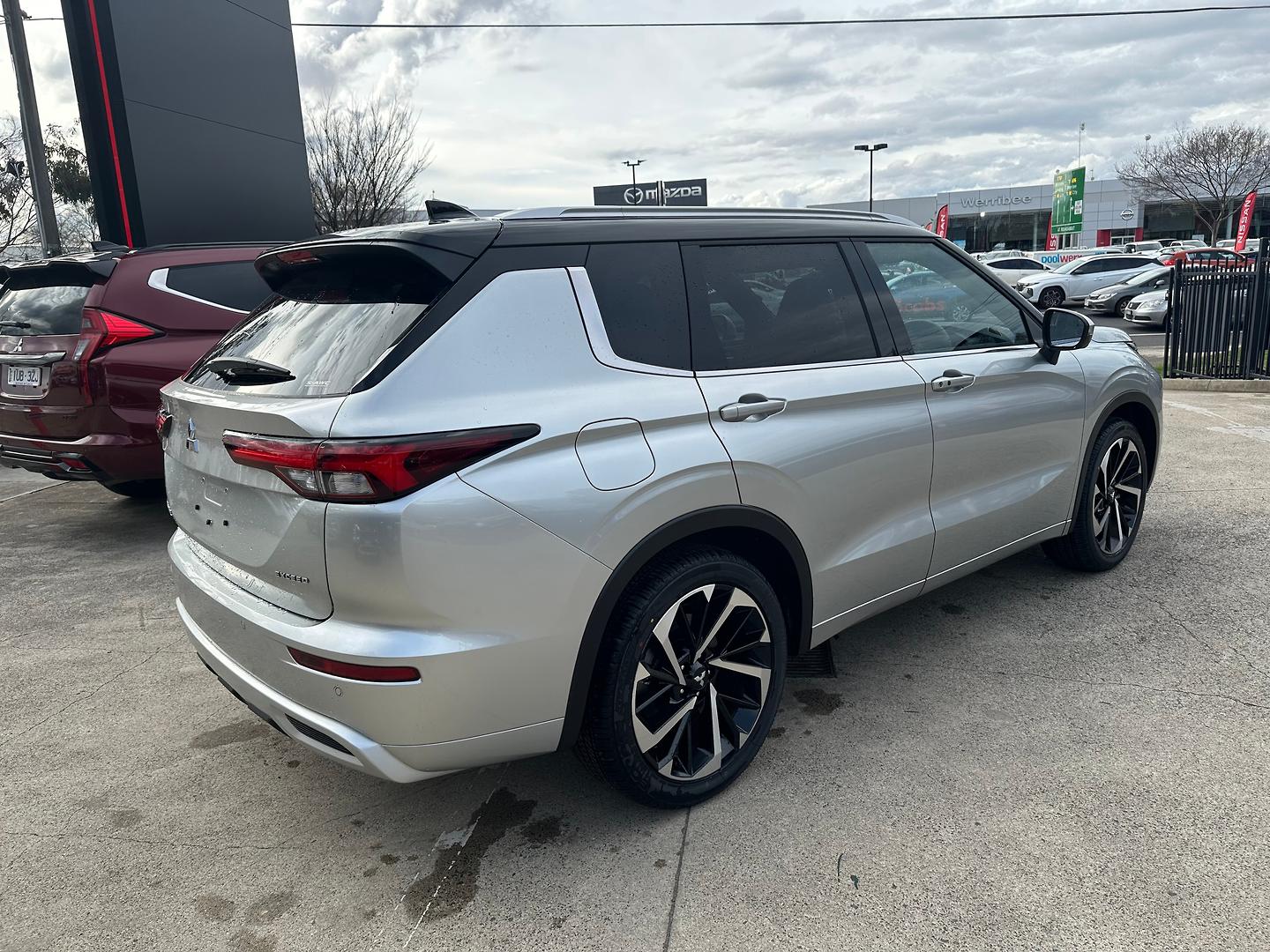2024 MITSUBISHI OUTLANDER ZM MY24 EXCEED TOURER 7 SEAT (AWD) CVT AUTO 8 SPEED 4D WAGON