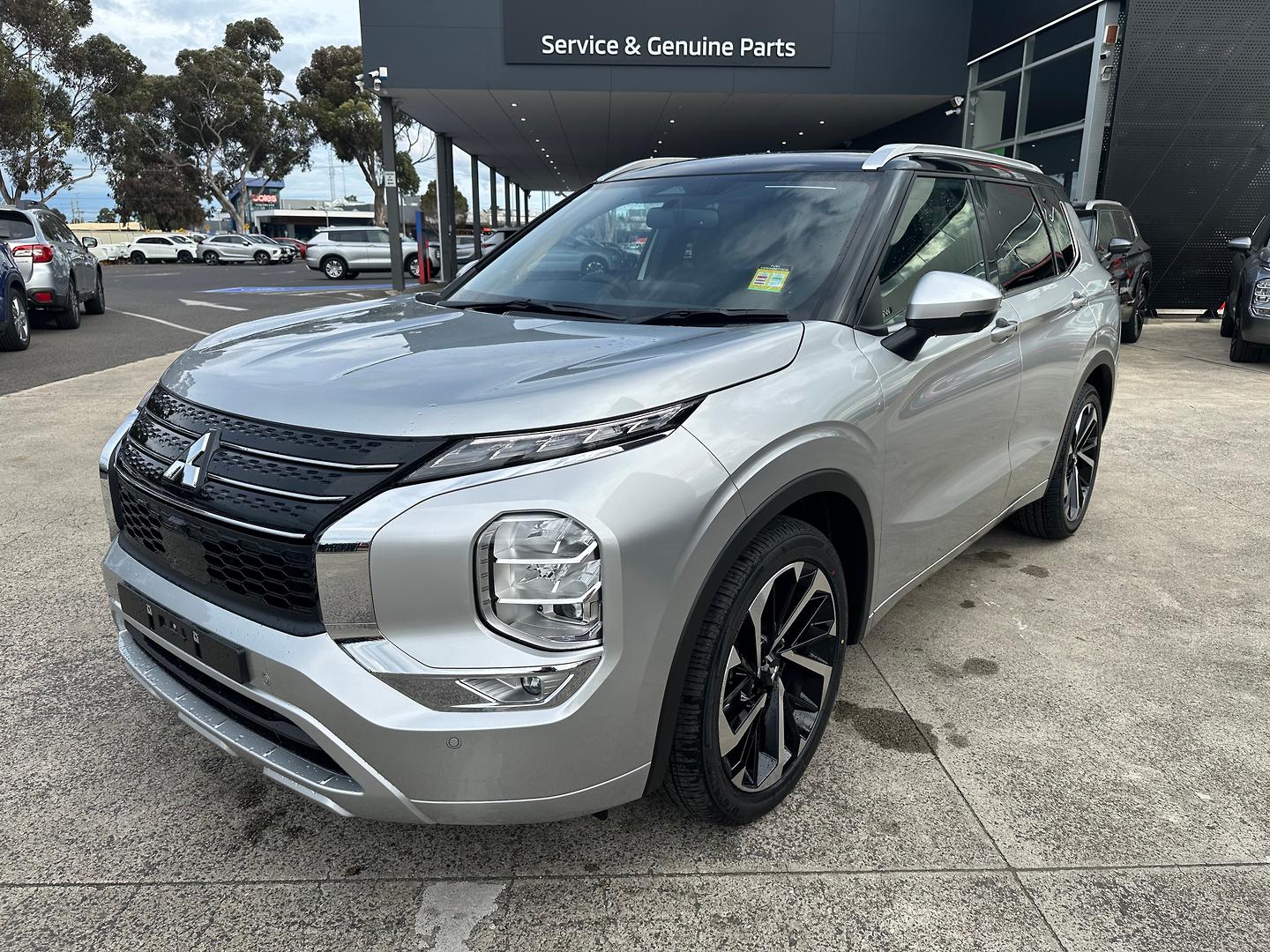 2024 MITSUBISHI OUTLANDER ZM MY24 EXCEED TOURER 7 SEAT (AWD) CVT AUTO 8 SPEED 4D WAGON
