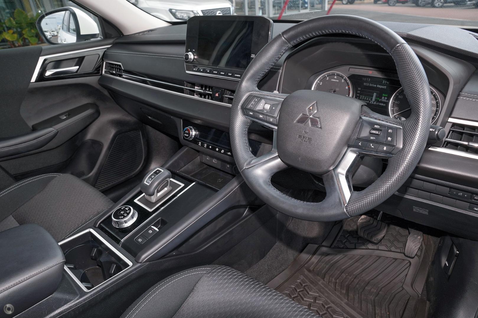 2023 MITSUBISHI OUTLANDER ZM MY23 LS 7 SEAT (2WD) CVT AUTO 8 SPEED 4D WAGON