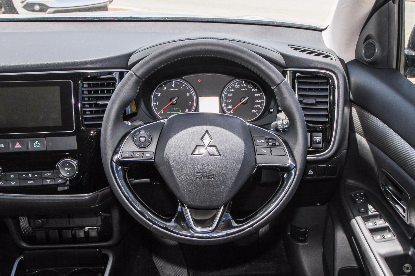 2017 MITSUBISHI OUTLANDER ZK MY17 LS (4x2) CONTINUOUS VARIABLE 4D WAGON