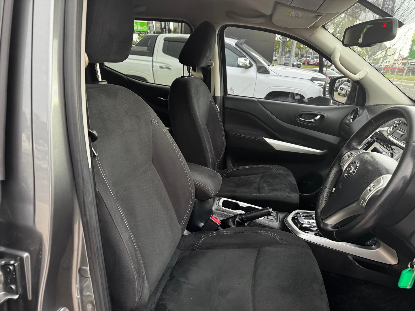 2018 NISSAN NAVARA ST D23 SERIES 3 AUTO 4X2 DUAL CAB UTILITY