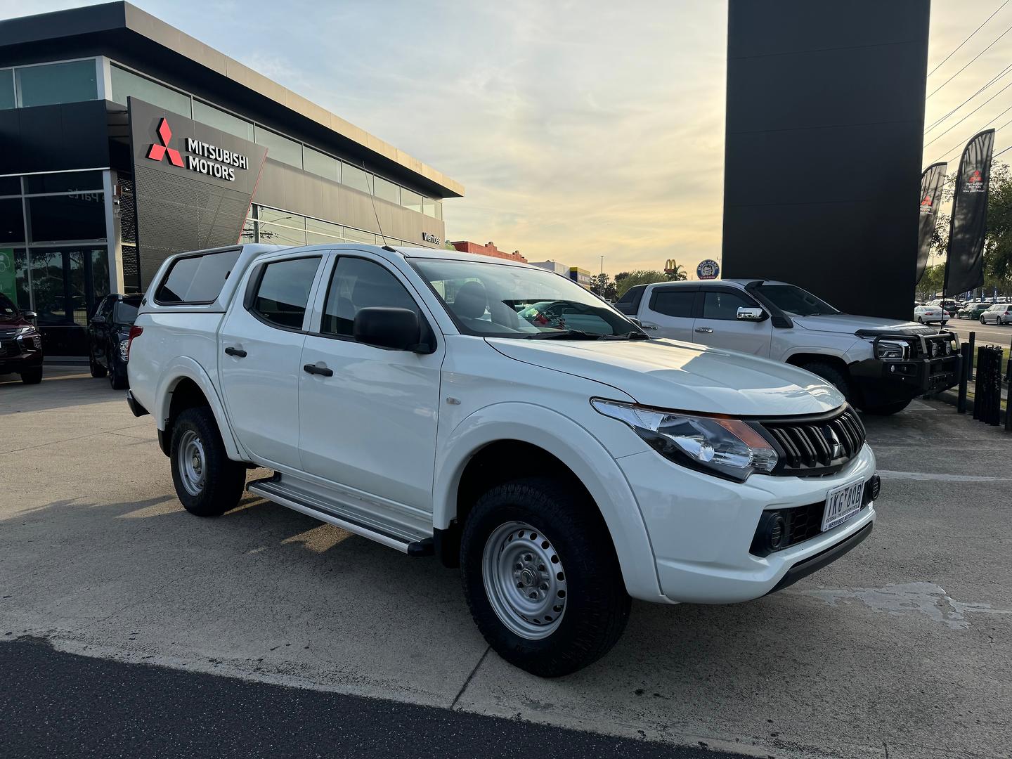 2017 MITSUBISHI TRITON GLX MQ AUTO 4X2 MY17 DOUBLE CAB UTILITY