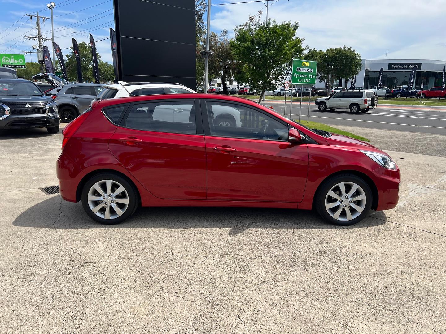 2018 HYUNDAI ACCENT RB6 MY18 SPORT 6 SP AUTOMATIC 4D SEDAN