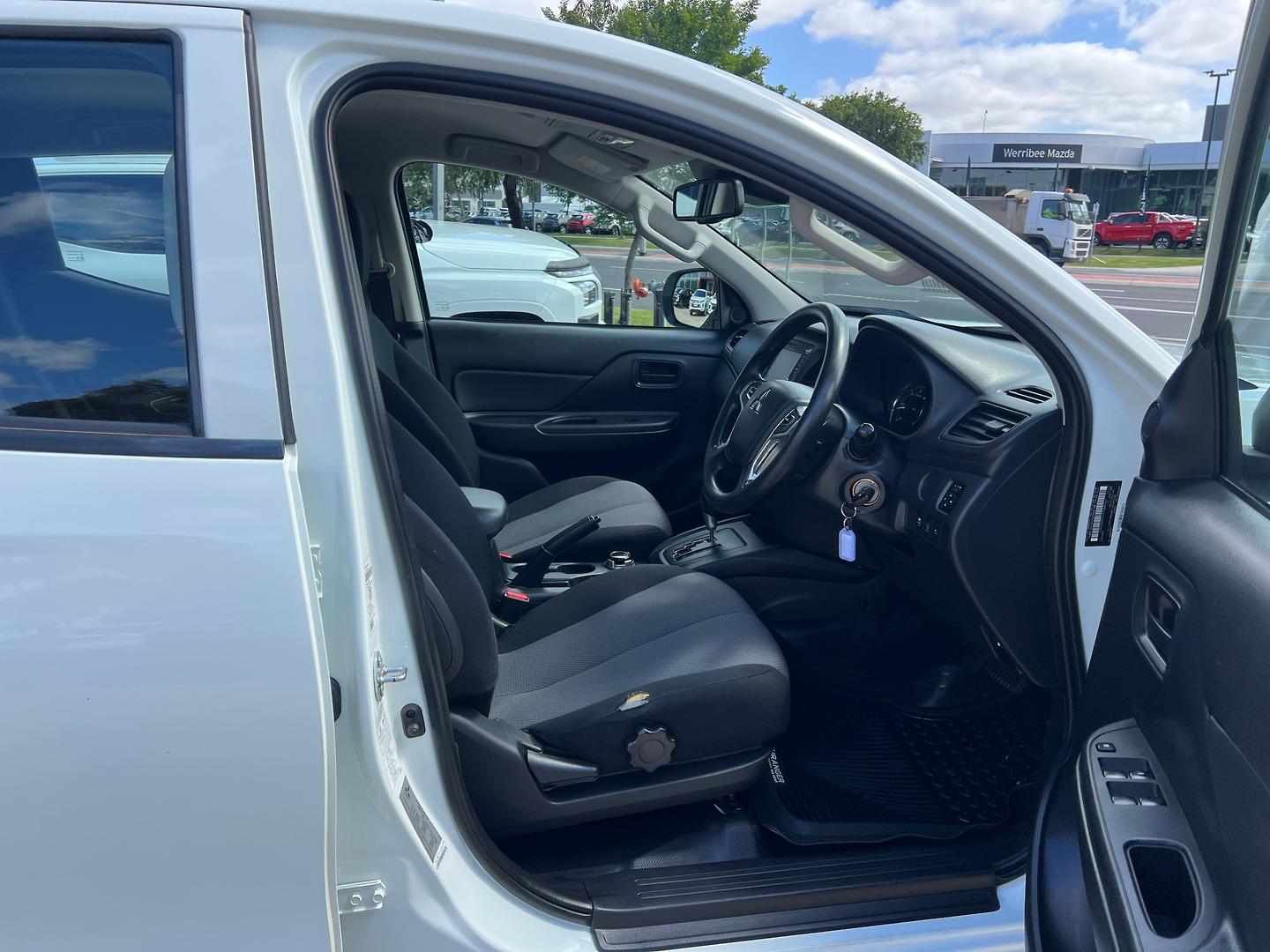 2021 MITSUBISHI TRITON MR MY21 GLX ADAS (4x4) 6 SP AUTOMATIC DOUBLE C/CHAS
