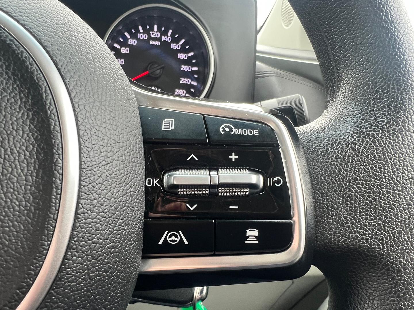 2021 KIA CARNIVAL KA4 MY21 S 8 SP AUTOMATIC 4D WAGON