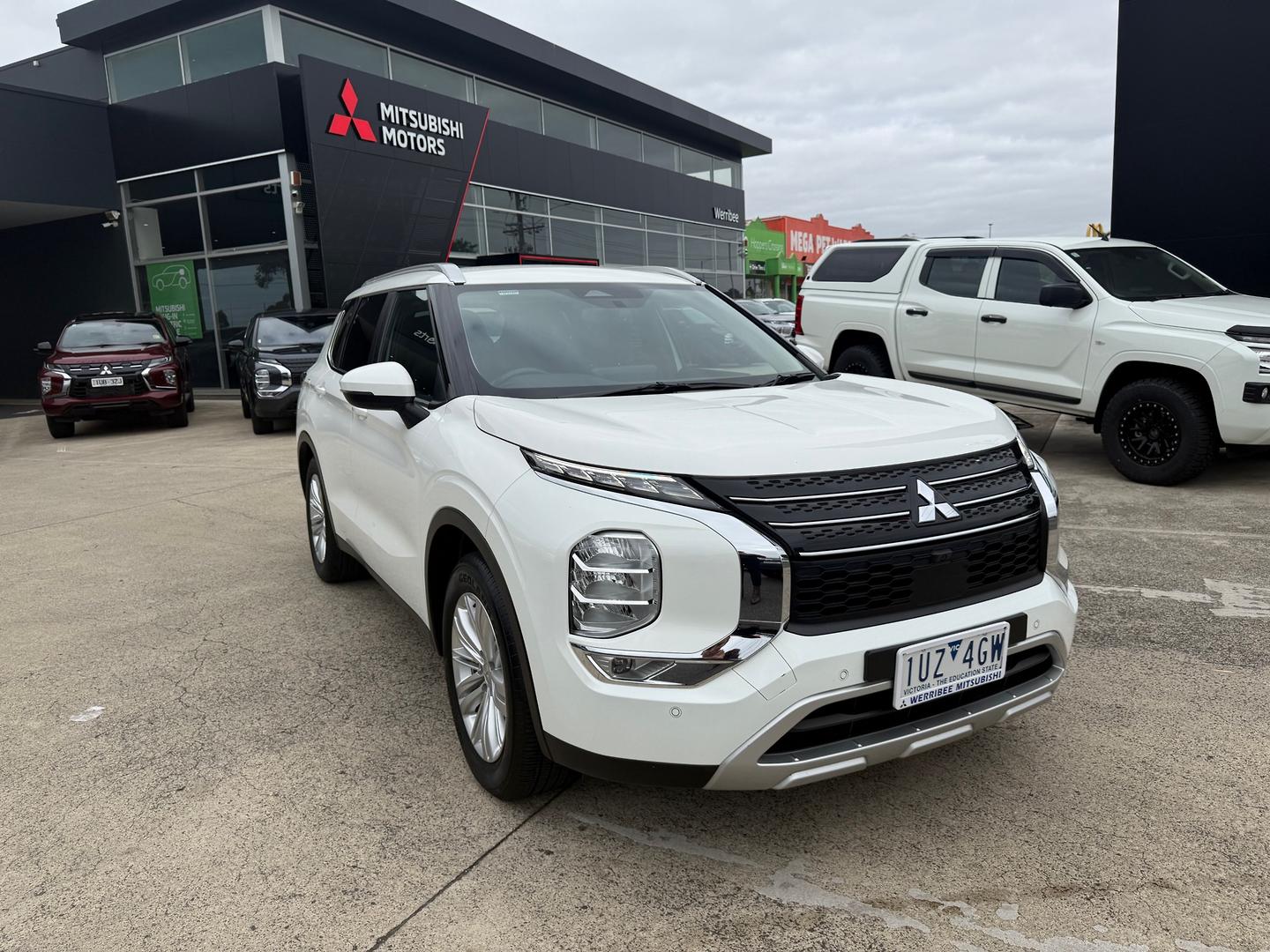 2022 MITSUBISHI OUTLANDER ZM MY22 LS 7 SEAT (2WD) CONTINUOUS VARIABLE 4D WAGON