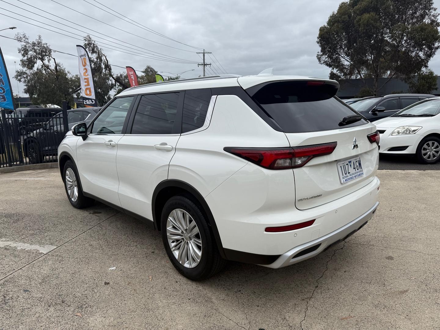2022 MITSUBISHI OUTLANDER ZM MY22 LS 7 SEAT (2WD) CONTINUOUS VARIABLE 4D WAGON