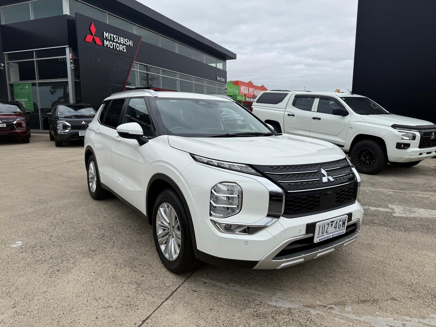 2022 MITSUBISHI OUTLANDER ZM MY22 LS 7 SEAT (2WD) CONTINUOUS VARIABLE 4D WAGON