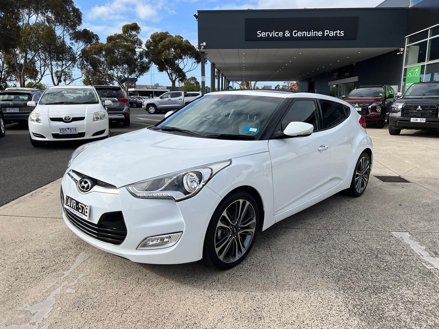 2017 HYUNDAI VELOSTER FS5 SERIES 2 MY16 6 SP AUTO DUAL CLUTCH 3D COUPE