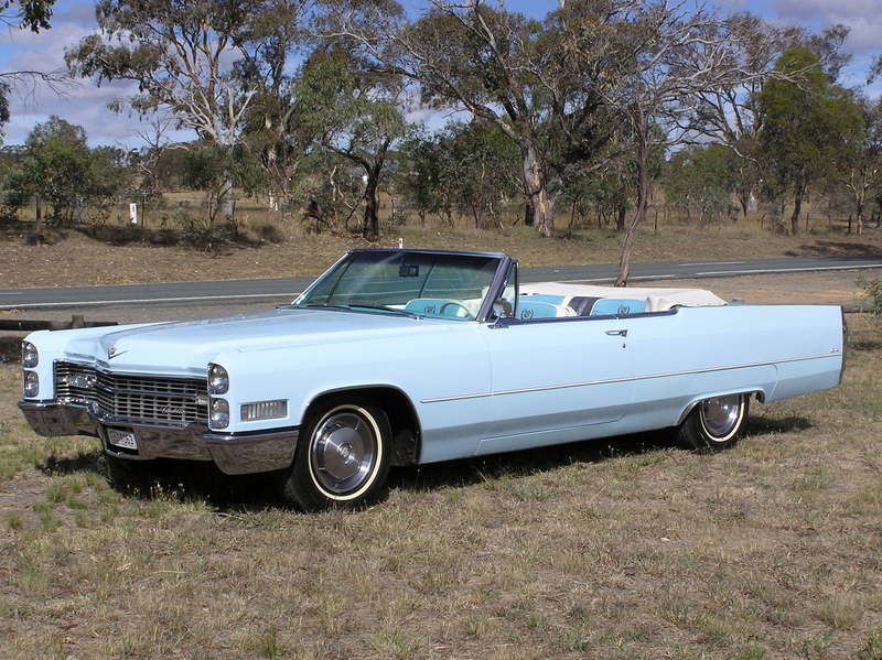 1966 CADILLAC COUPE DE VILLE 683
