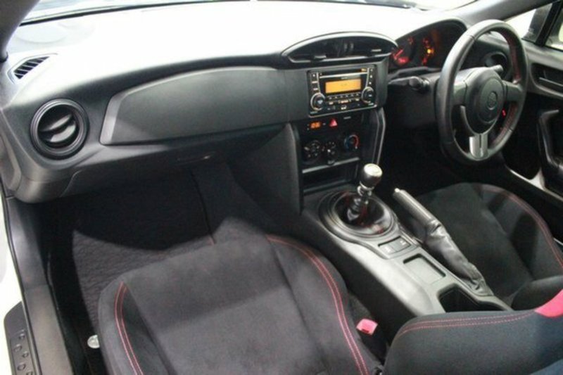 2013 TOYOTA 86 GT ZN6