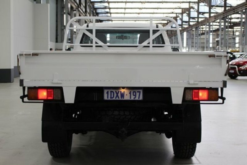 2012 TOYOTA HILUX SR (4x4) KUN26R MY12