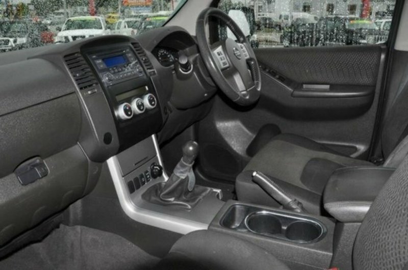 2012 NISSAN NAVARA ST D40 S6 MY12