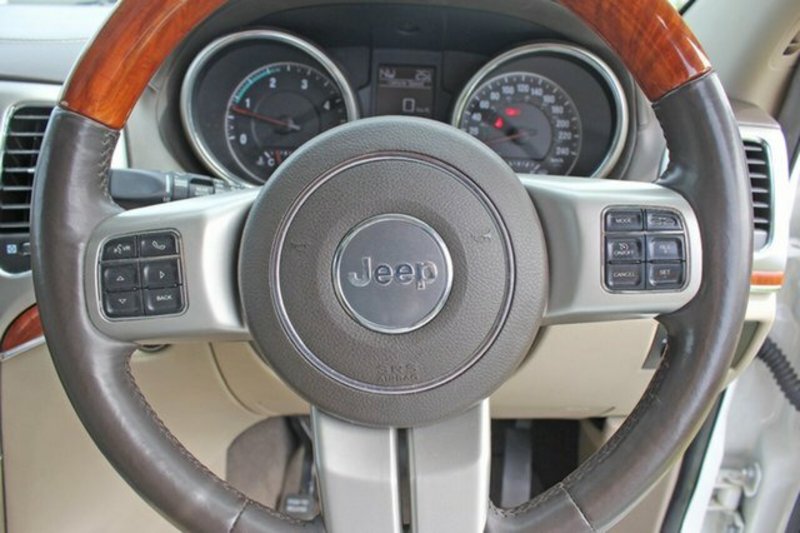 2012 JEEP GRAND CHEROKEE OVERLAND (4x4) WK MY12