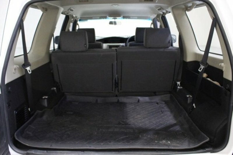 2011 NISSAN PATROL ST (4x4) MY11 UPGRADE